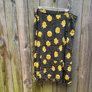NWT Madewell Olive and Yellow Floral Skirt - Size 24